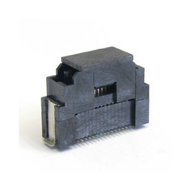 0.8mm Raad van SMT PA9T UL94V-0 van de Hoogte de Mannelijke Rechte verbindingslijn om het Type van D in te schepen